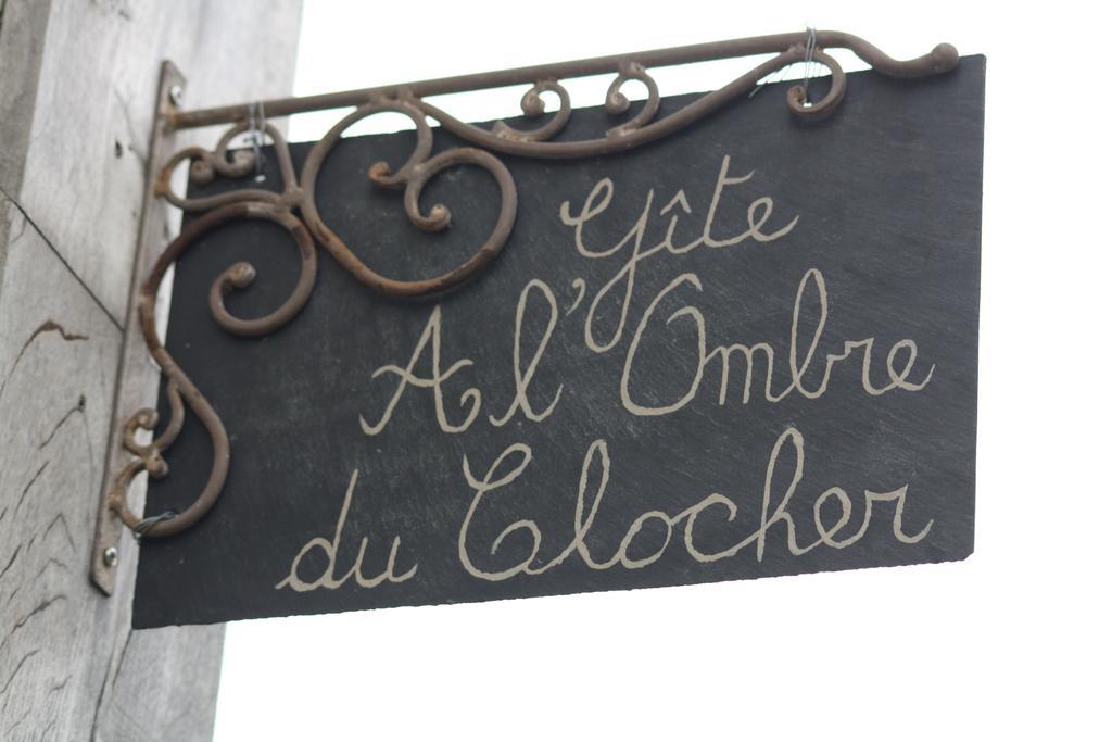 A L'Ombre Du Clocher Montbliart Luaran gambar